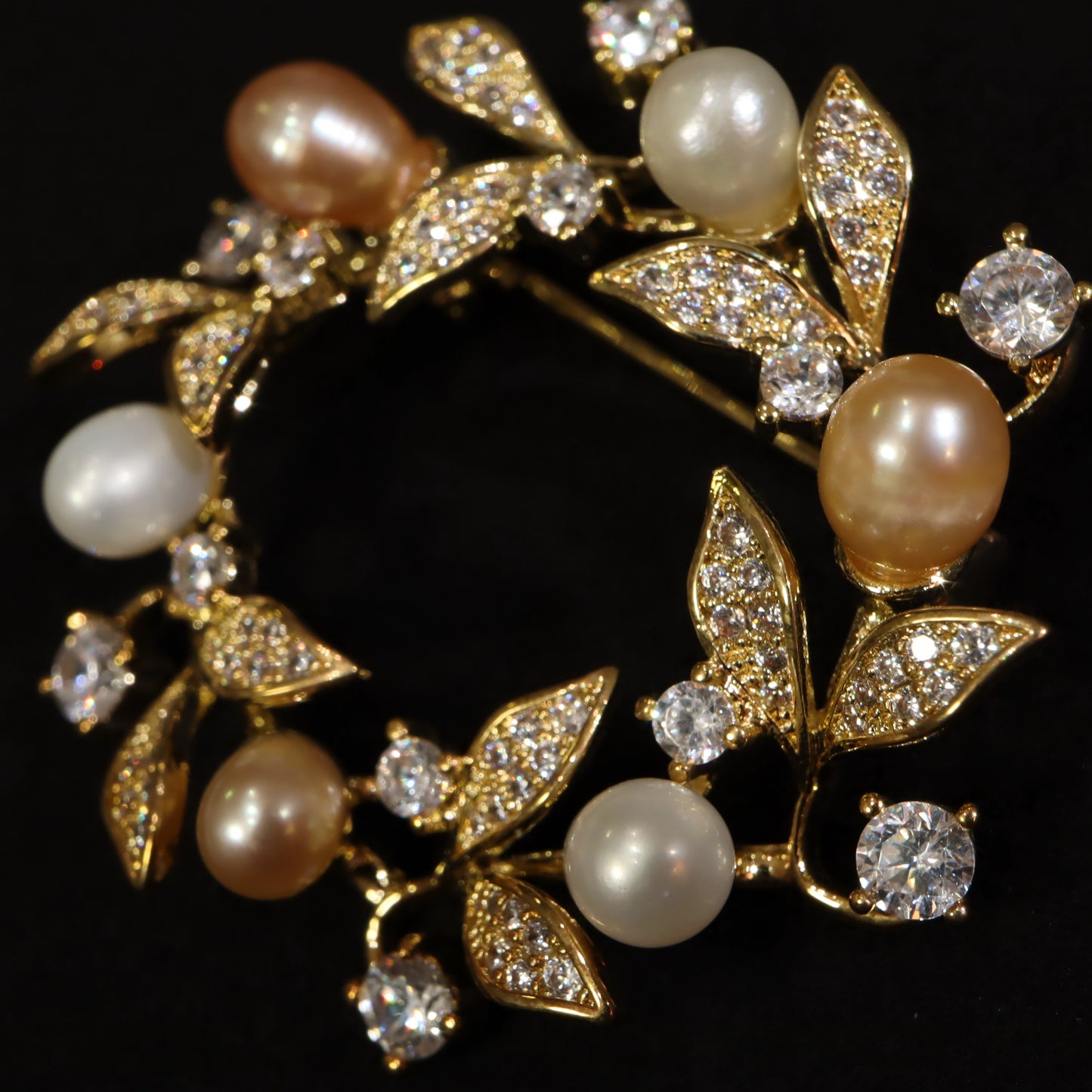 Tiara Bloom