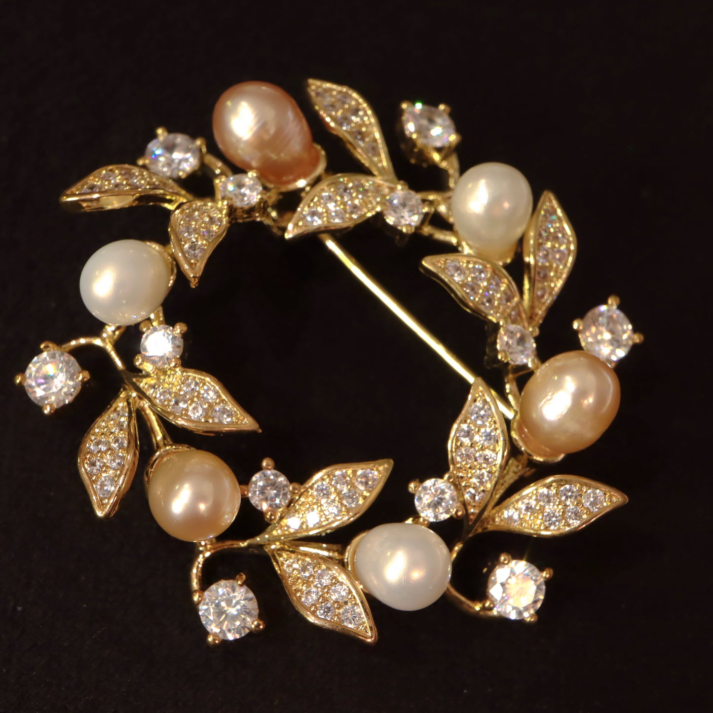 Tiara Bloom