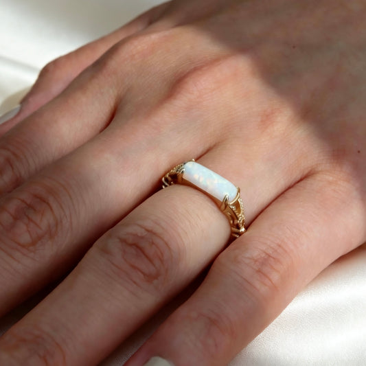 Bague en opale synthétique S925