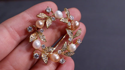 Tiara Bloom